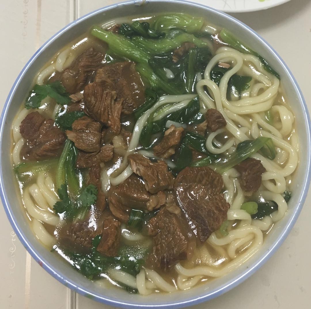 红烧牛肉面
