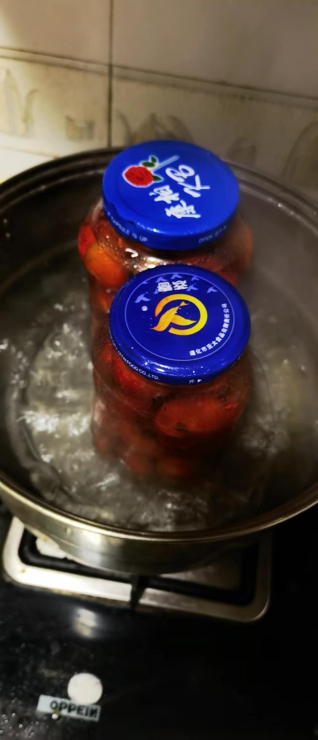 山楂罐头