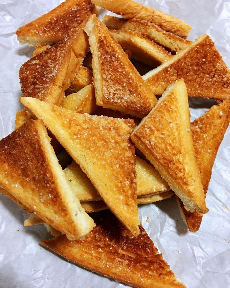 奶香蜂蜜烤吐司片