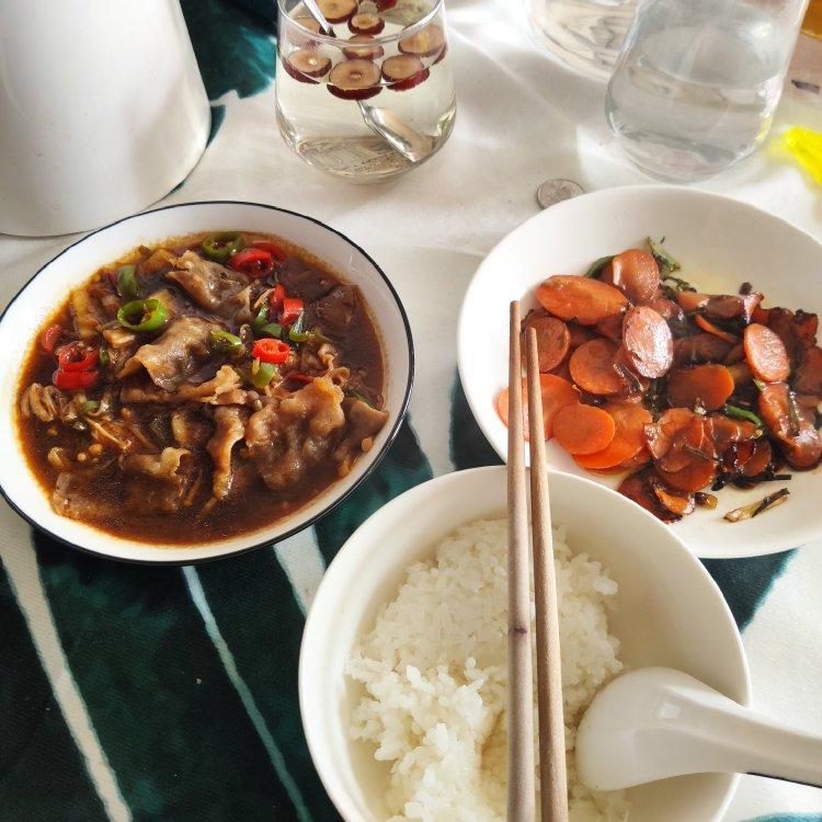 肥牛金针菇