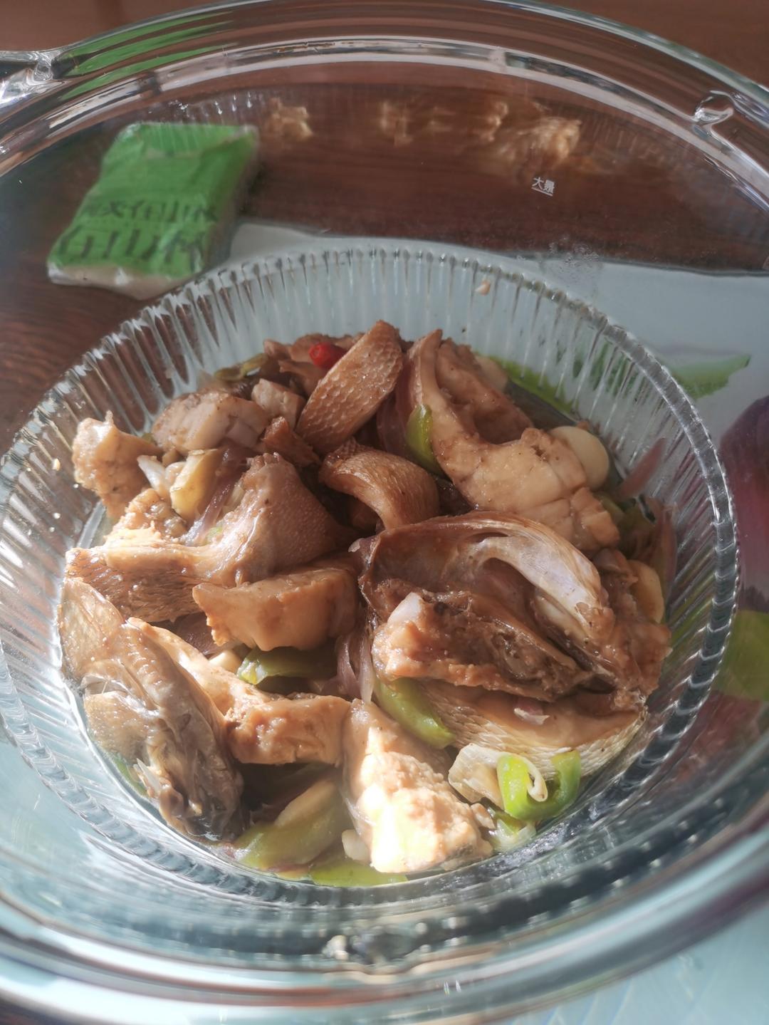 ㊙️家常菜‼️啫啫鲈鱼煲‼️年年有余