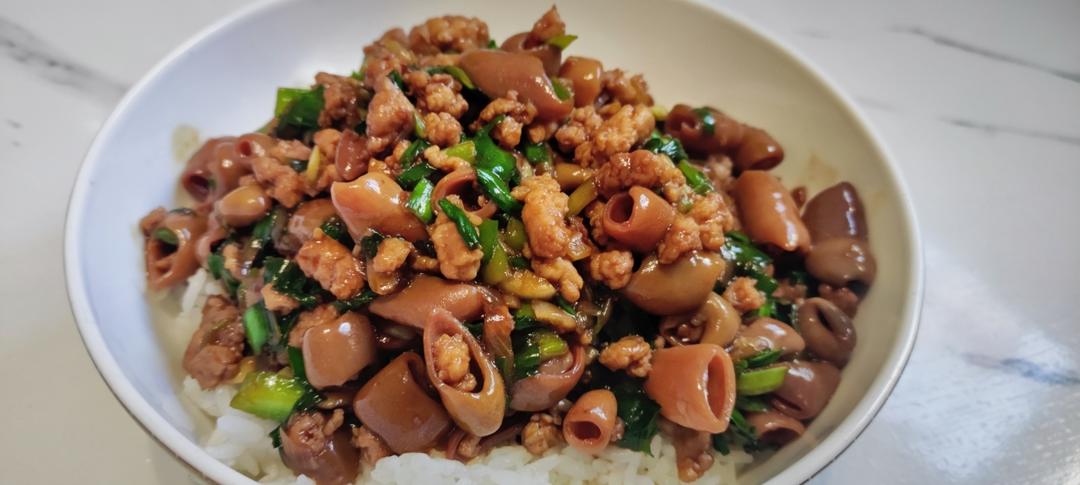 烟台海肠捞饭