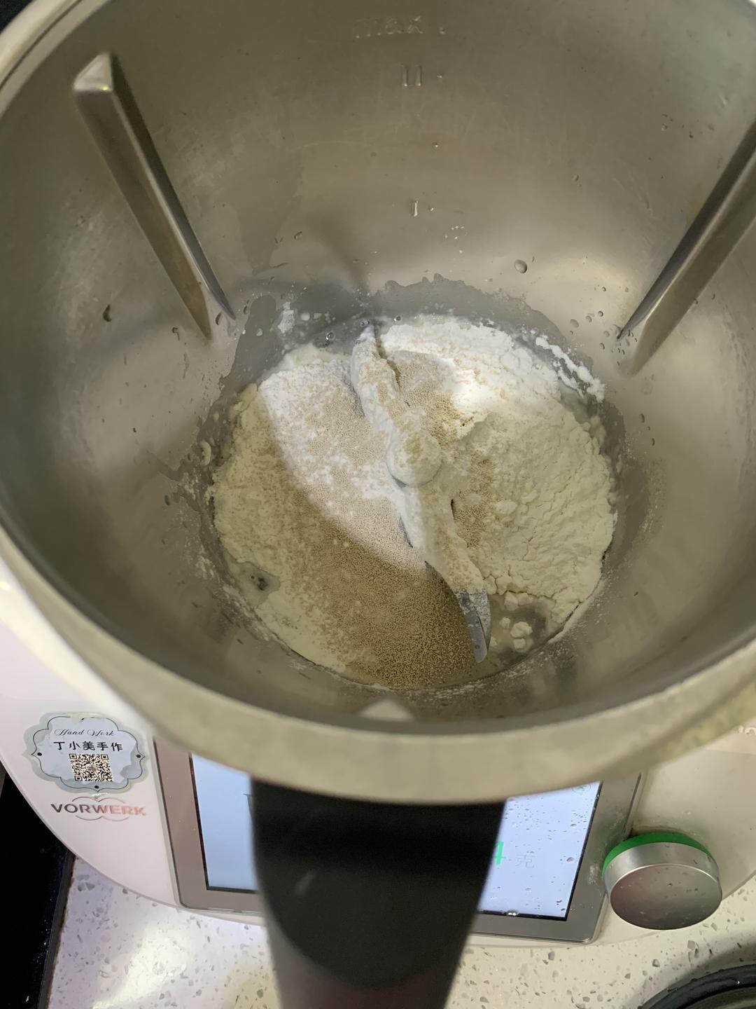 纯奶手撕吐司的做法 步骤1