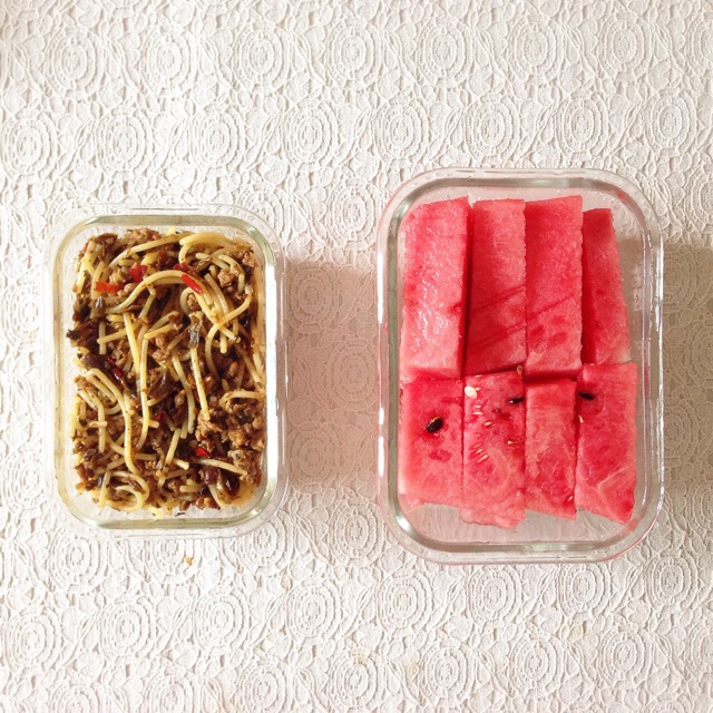 当我在减肥时我在吃什么（麦吉减肥法+和潇洒姐塑身100天）