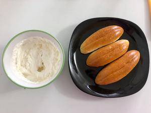 椰丝奶油面包的做法 步骤8