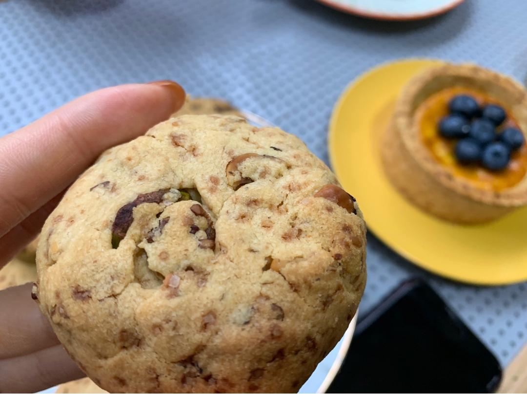 纽约客疯狂追捧的Levain Bakery经典核桃巧克力曲奇