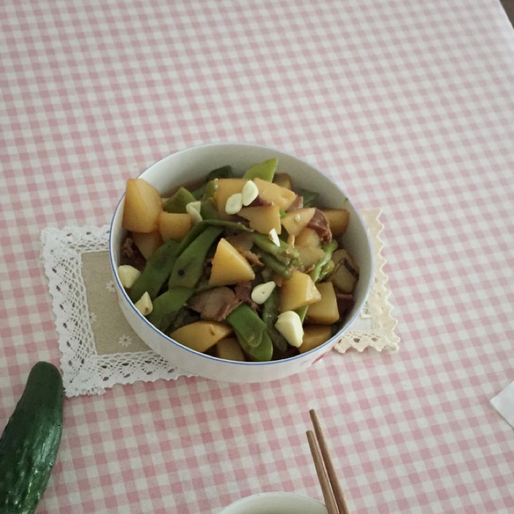 土豆炖豆角