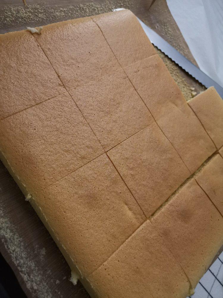 【视频食谱】Duang！古早蛋糕