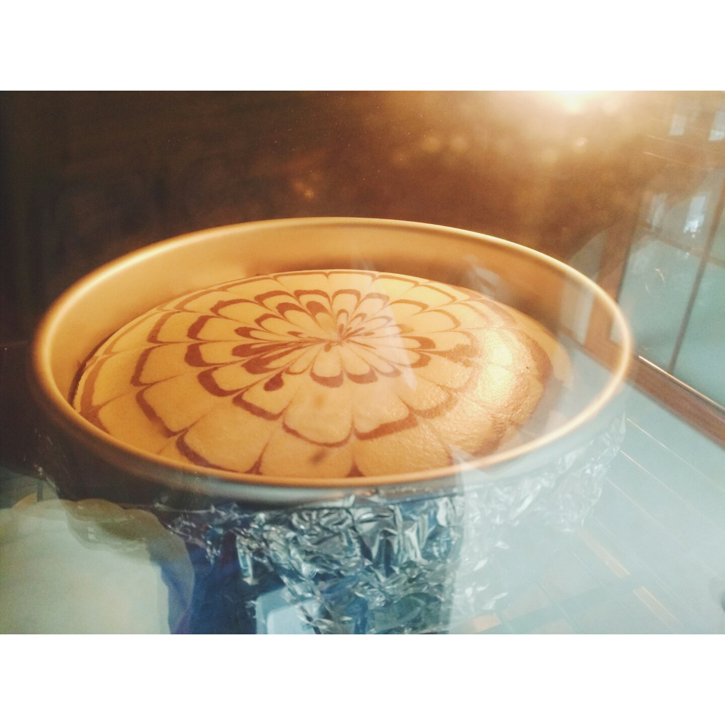 双色拉花戚风蛋糕