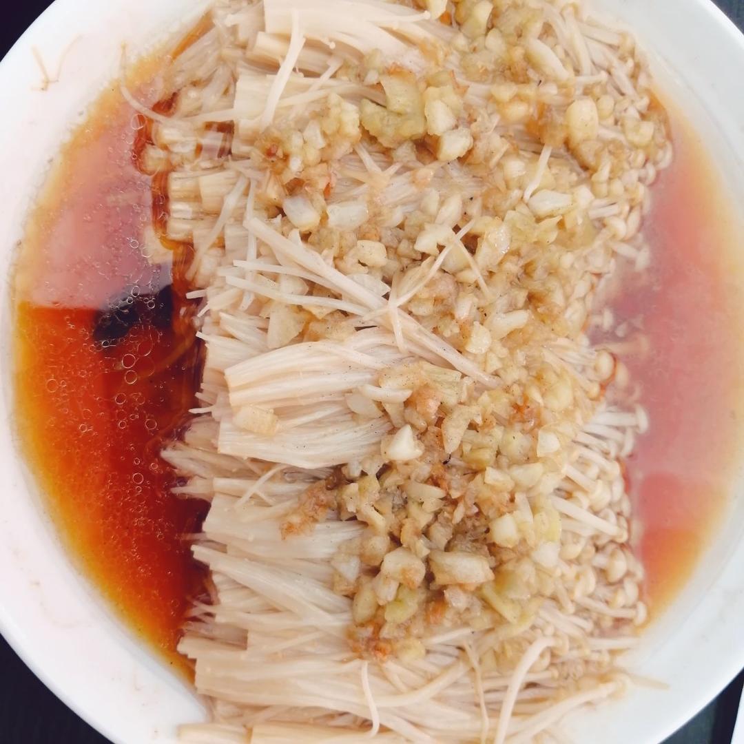 蒜蓉蒸金针菇