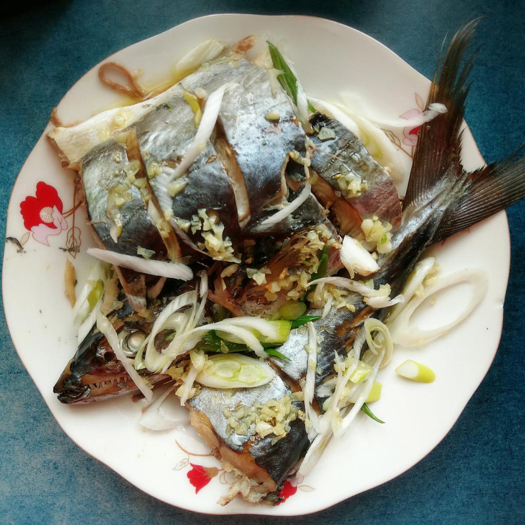 pocky77做的鲜鱼蒸着吃--清蒸鲅鱼