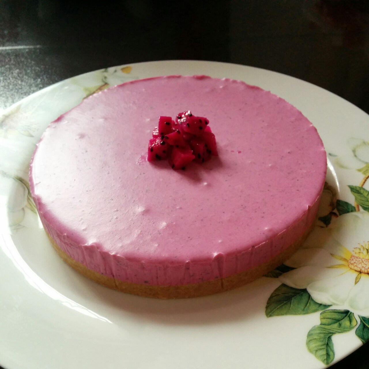 火龙果慕斯（小蛋糕）