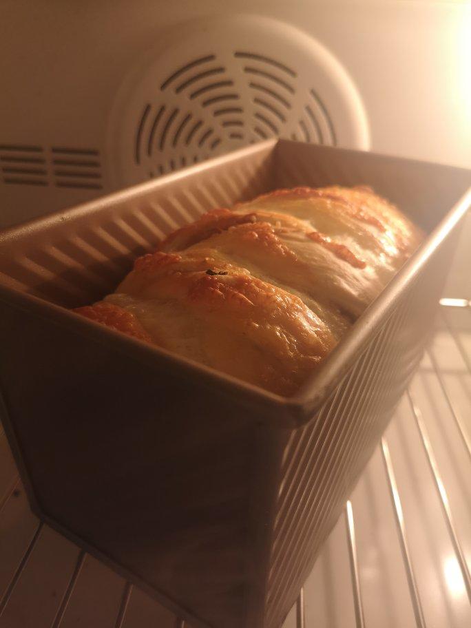 肉松吐司【超多料香爆马苏里拉】