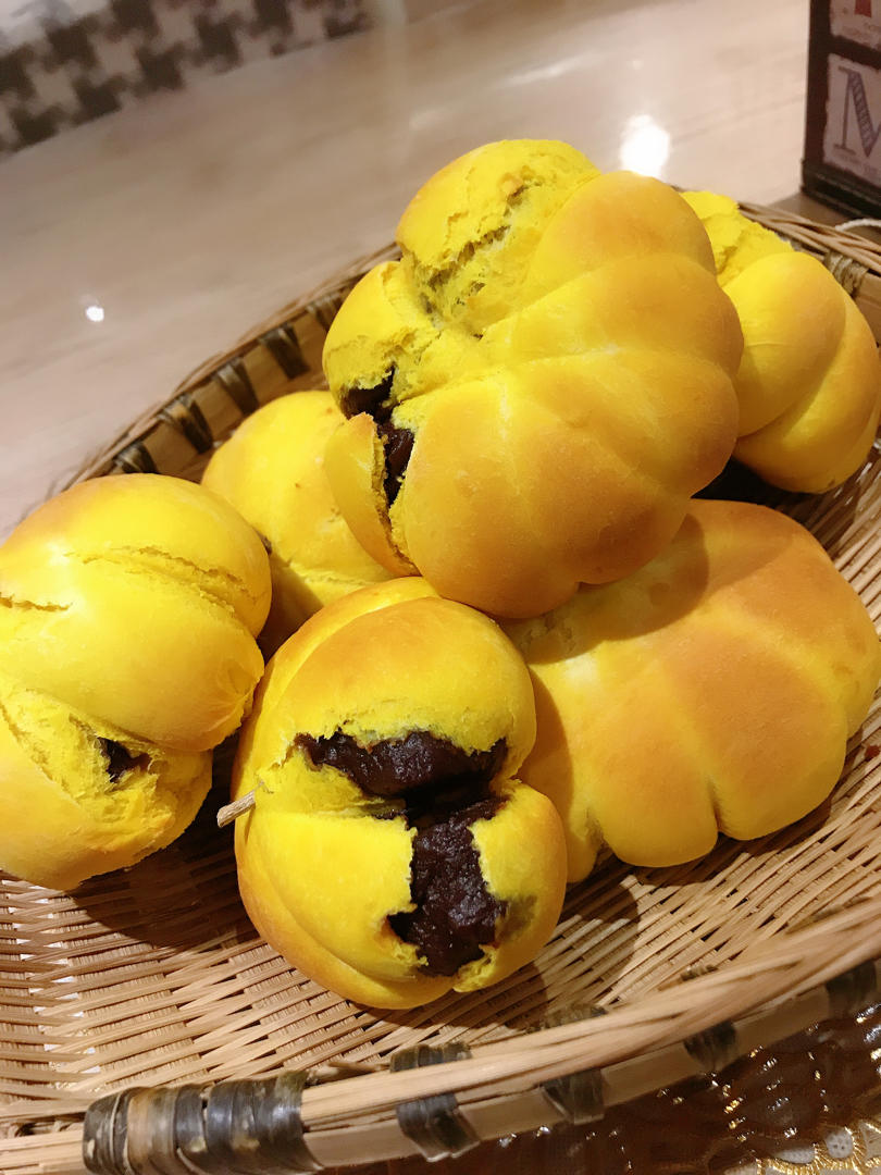 万圣节，几个关键点做个以假乱真的南瓜型面包，又自然又逼真