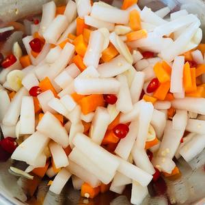 传统美食❤️酸萝卜（萝卜泡菜）的做法 步骤6
