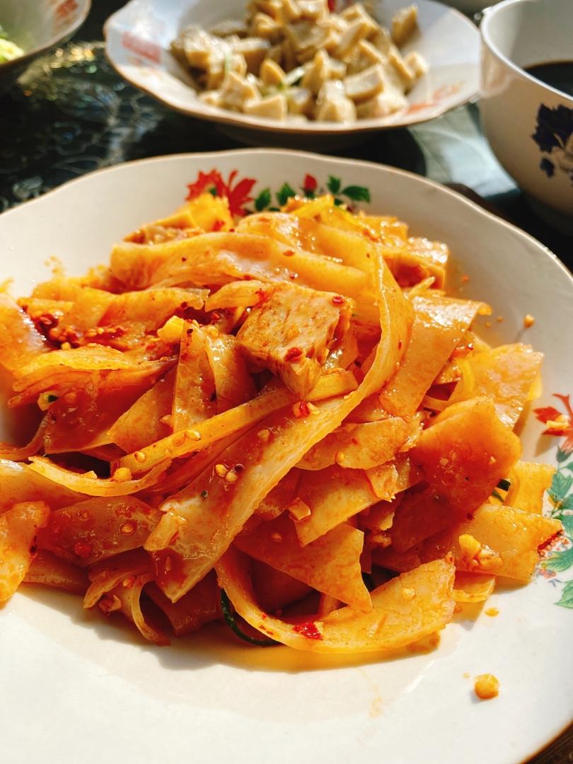 陕西美食之岐山擀面皮