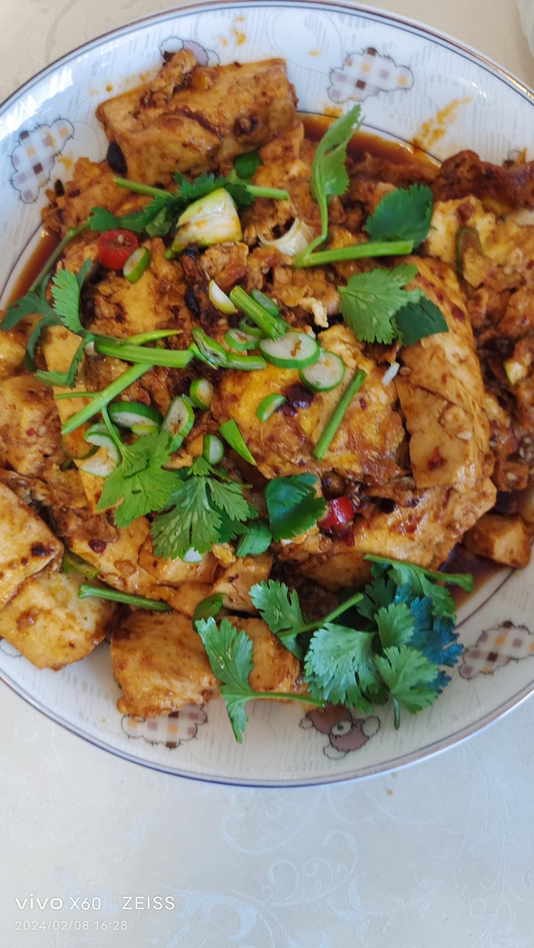 无敌诱人巨下饭鸡蛋抱豆腐