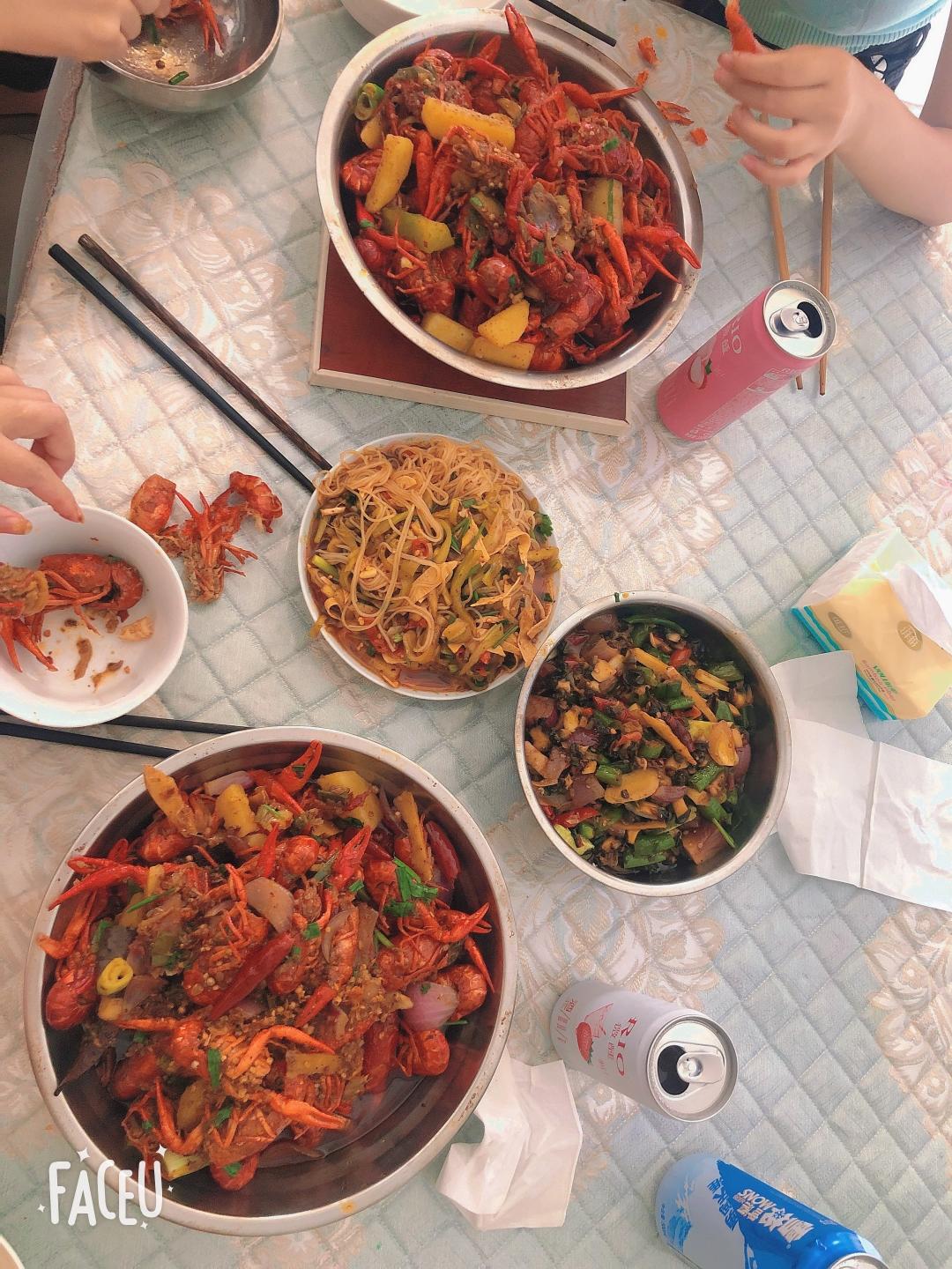 麻辣小龙虾