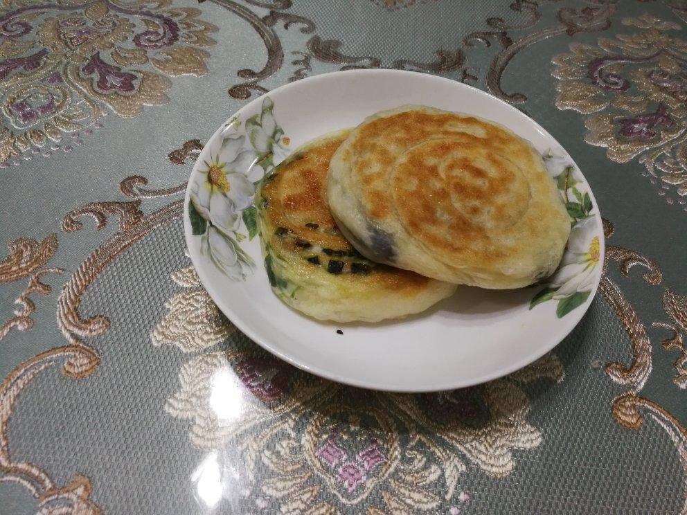 早餐店爆款发面饼｜葱花饼&夹心豆沙饼