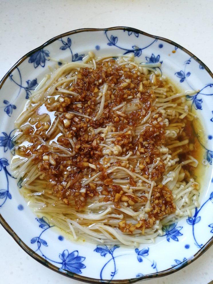 蒜蓉蒸金针菇