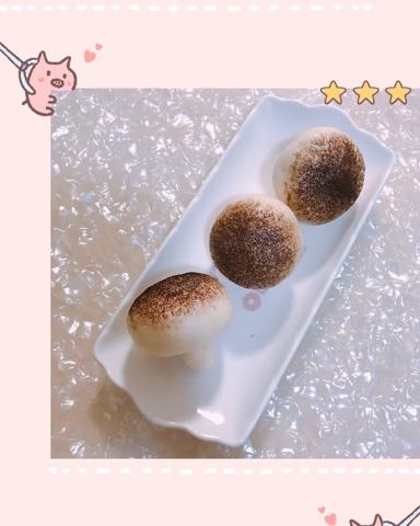 小蘑菇豆沙包