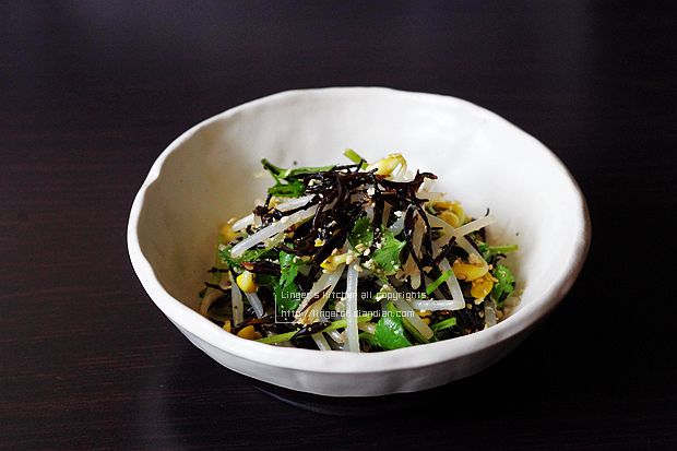 芝麻碎拌羊栖菜黄豆芽