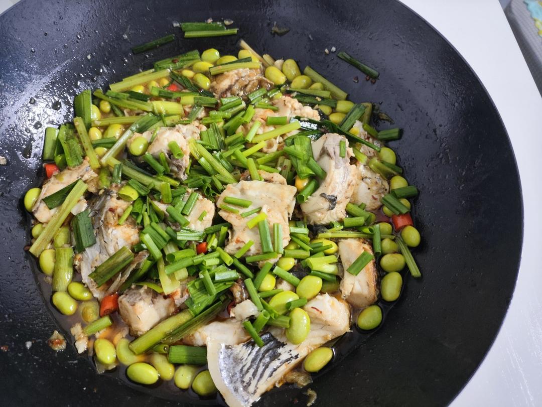 毛豆烧草鱼