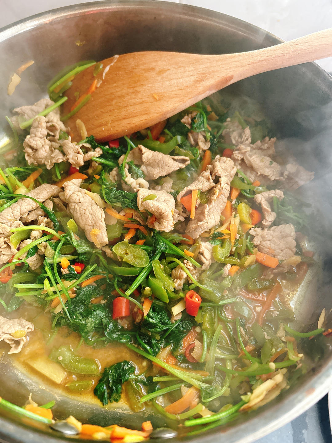 小炒牛肉（小白也可以做的超好吃！！）