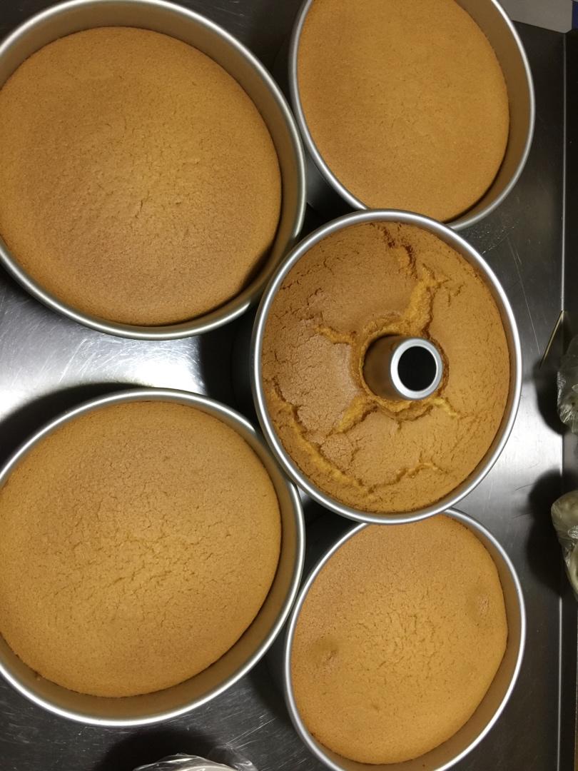 零失败的戚风蛋糕和奶油蛋糕