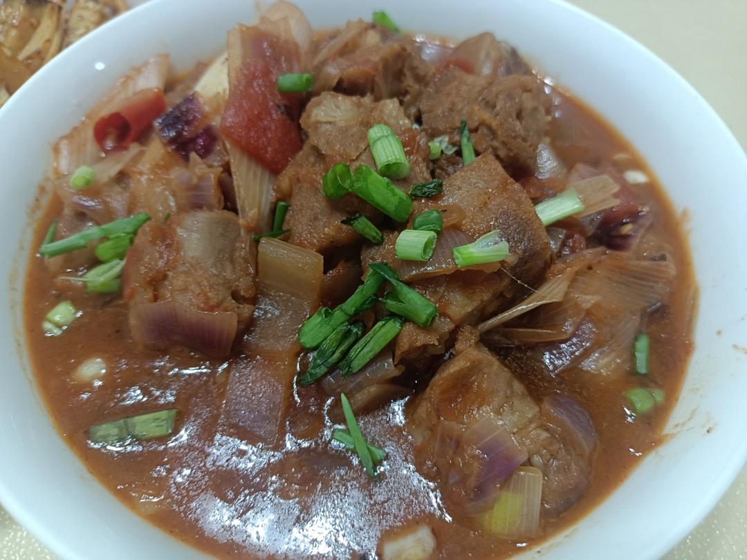 番茄炖牛腩