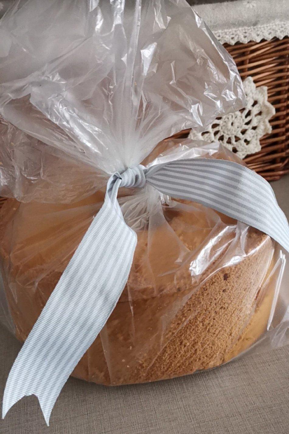 咖啡杏仁蓝莓干戚风蛋糕