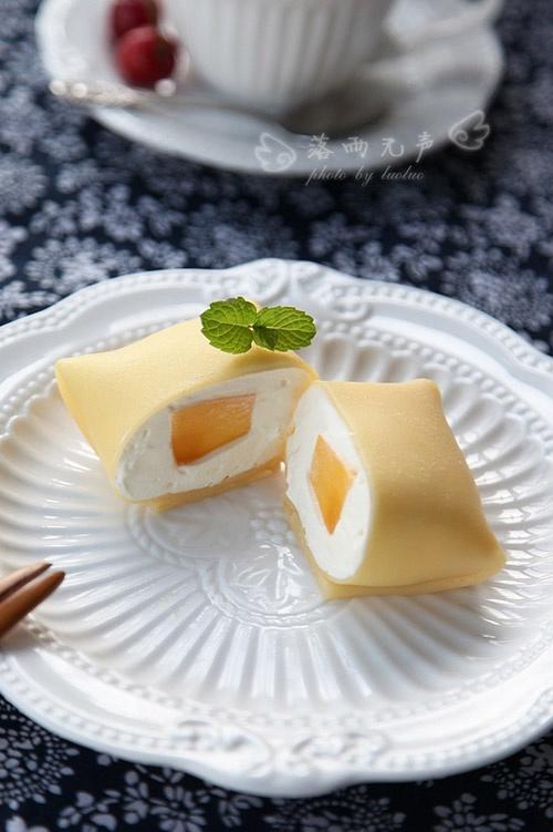 港式甜品——芒果班戟的做法