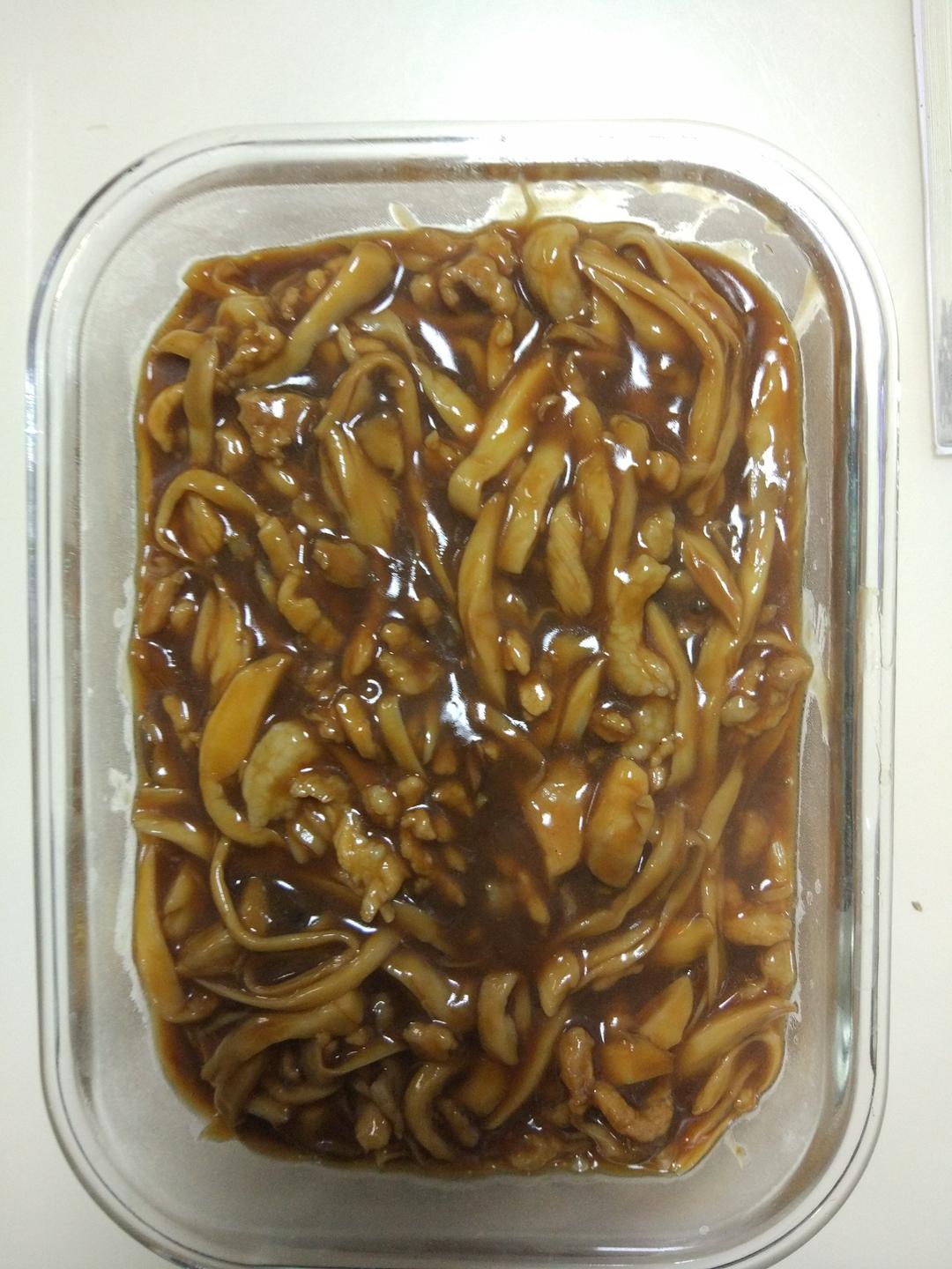 手撕杏鲍菇炒肉