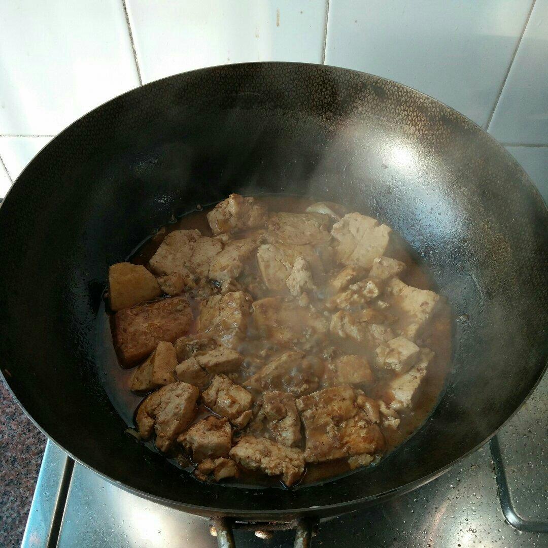 酱炖豆腐
