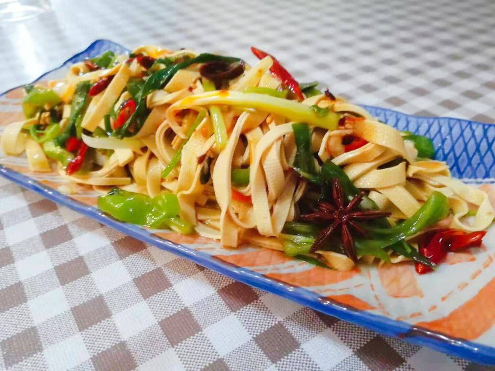 炝拌干豆腐