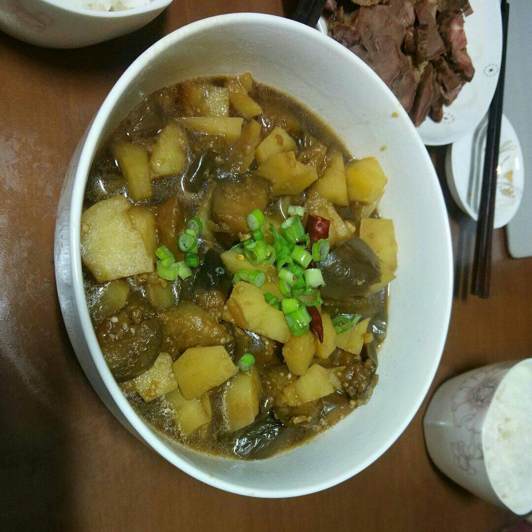 土豆炖茄子