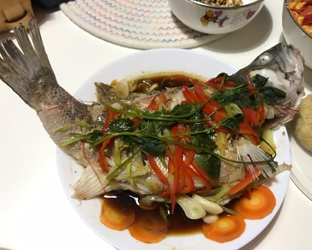 清蒸鲈鱼