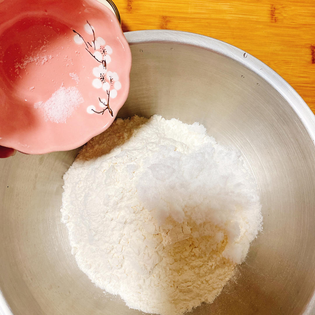 纯奶手撕吐司的做法 步骤1