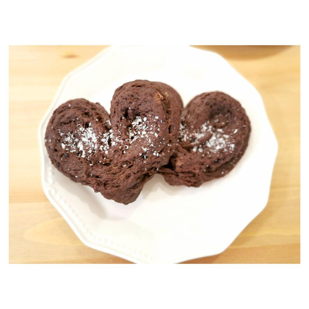 大塚节子的心形巧克力面包