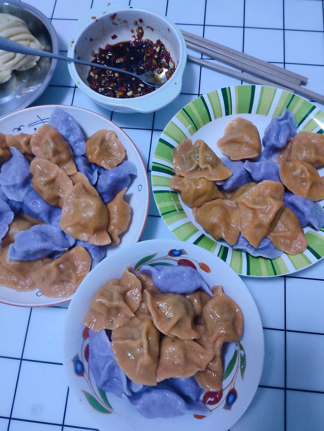 荠菜鲜肉饺子