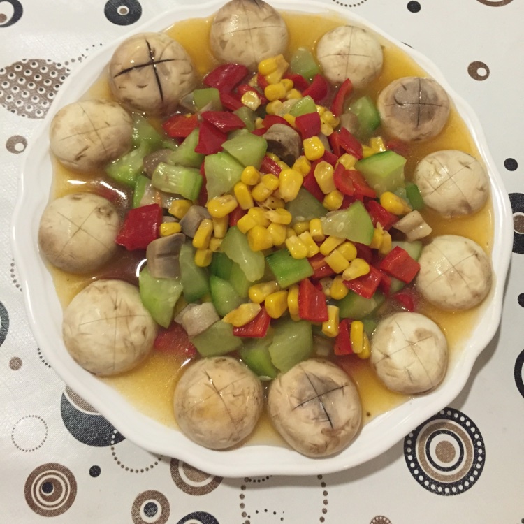 【圆满素食】众月拱星（蘑菇三色丁）