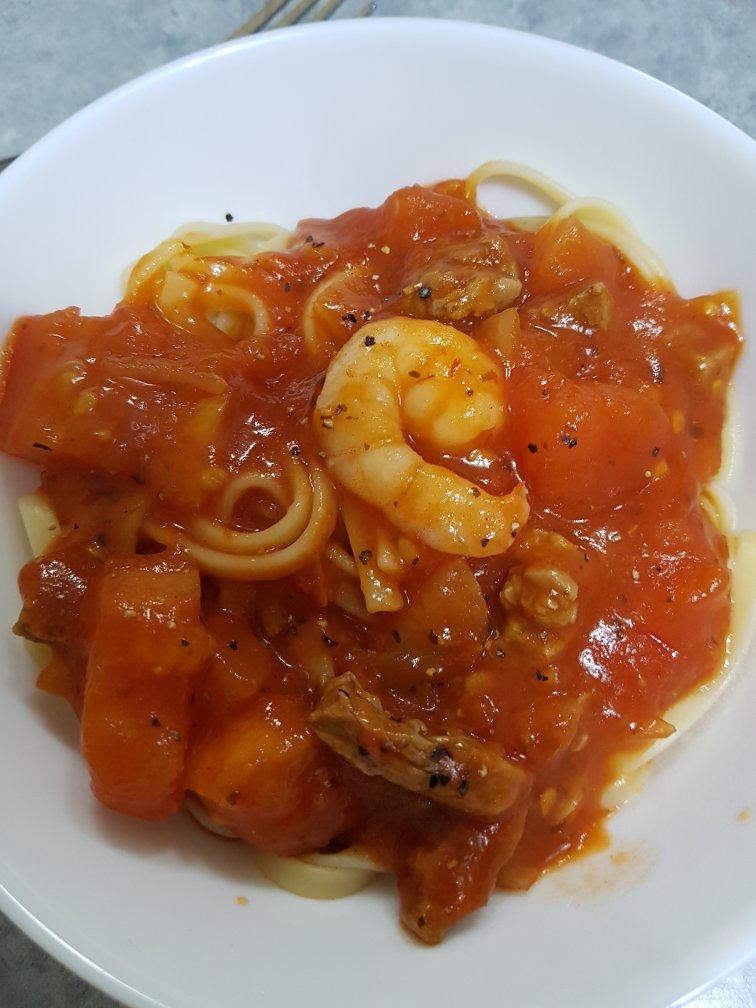 番茄肉酱意大利面