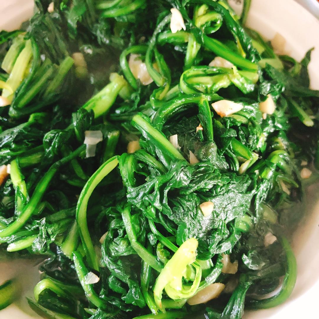 清炒茼蒿
