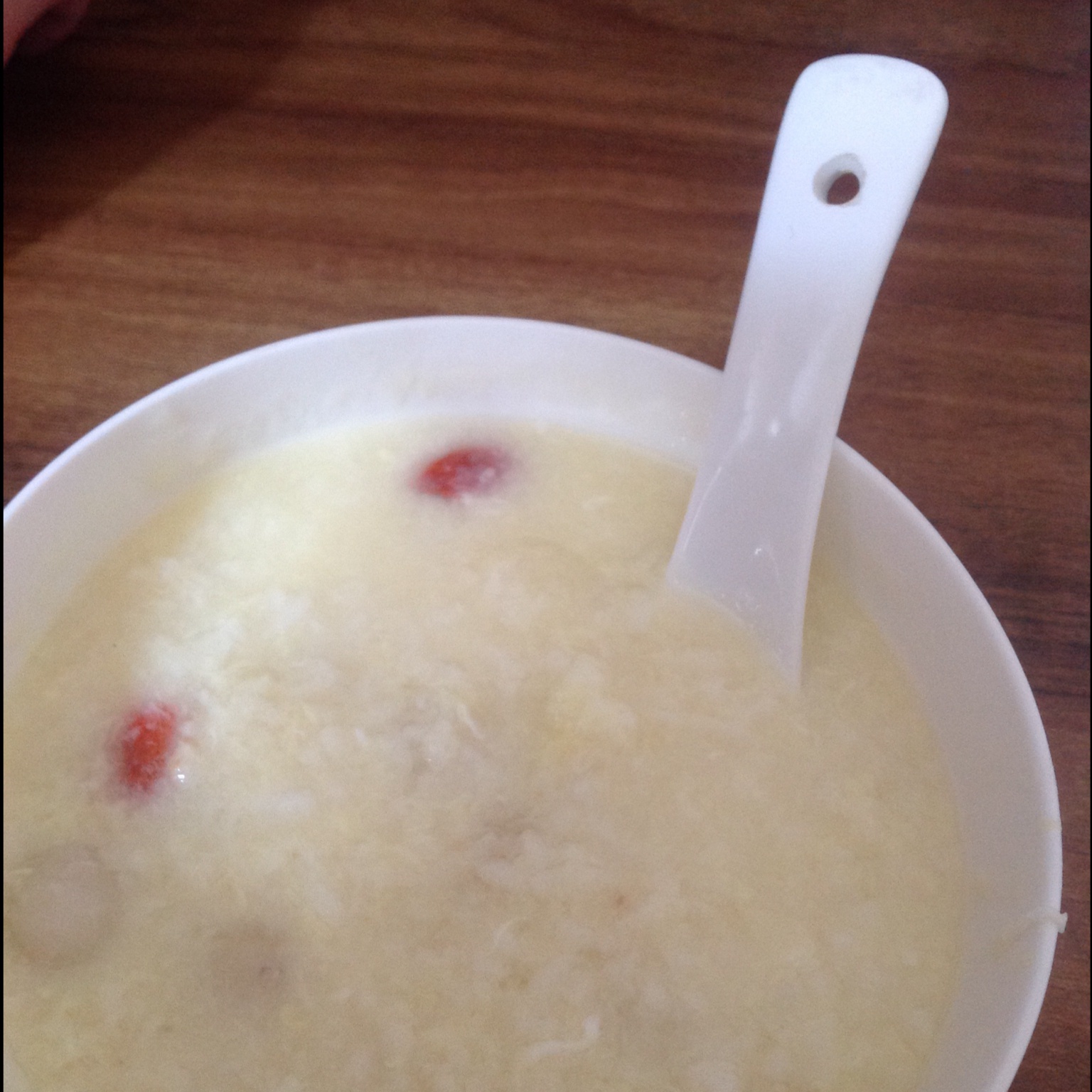 酒酿鸡蛋圆子羹