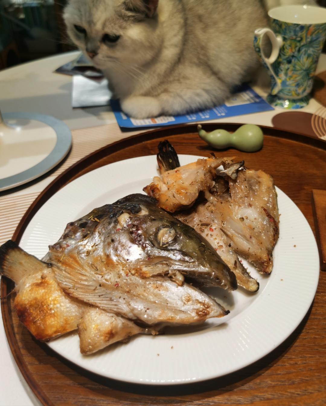 大和风味之盐烤三文鱼头