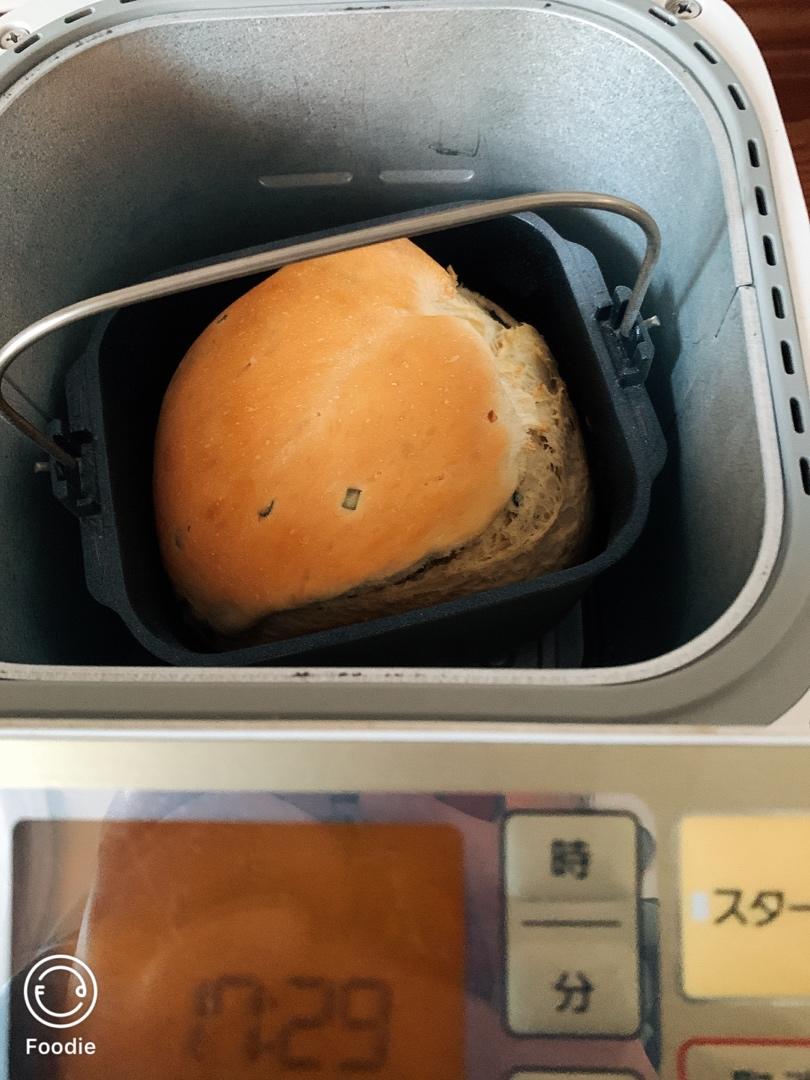 让人魂牵梦绕的香葱面包（面包机版）