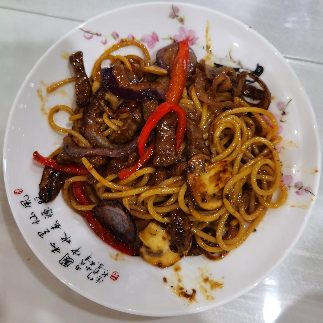 比餐厅好吃的黑椒牛柳意面🍝零失败简单教程