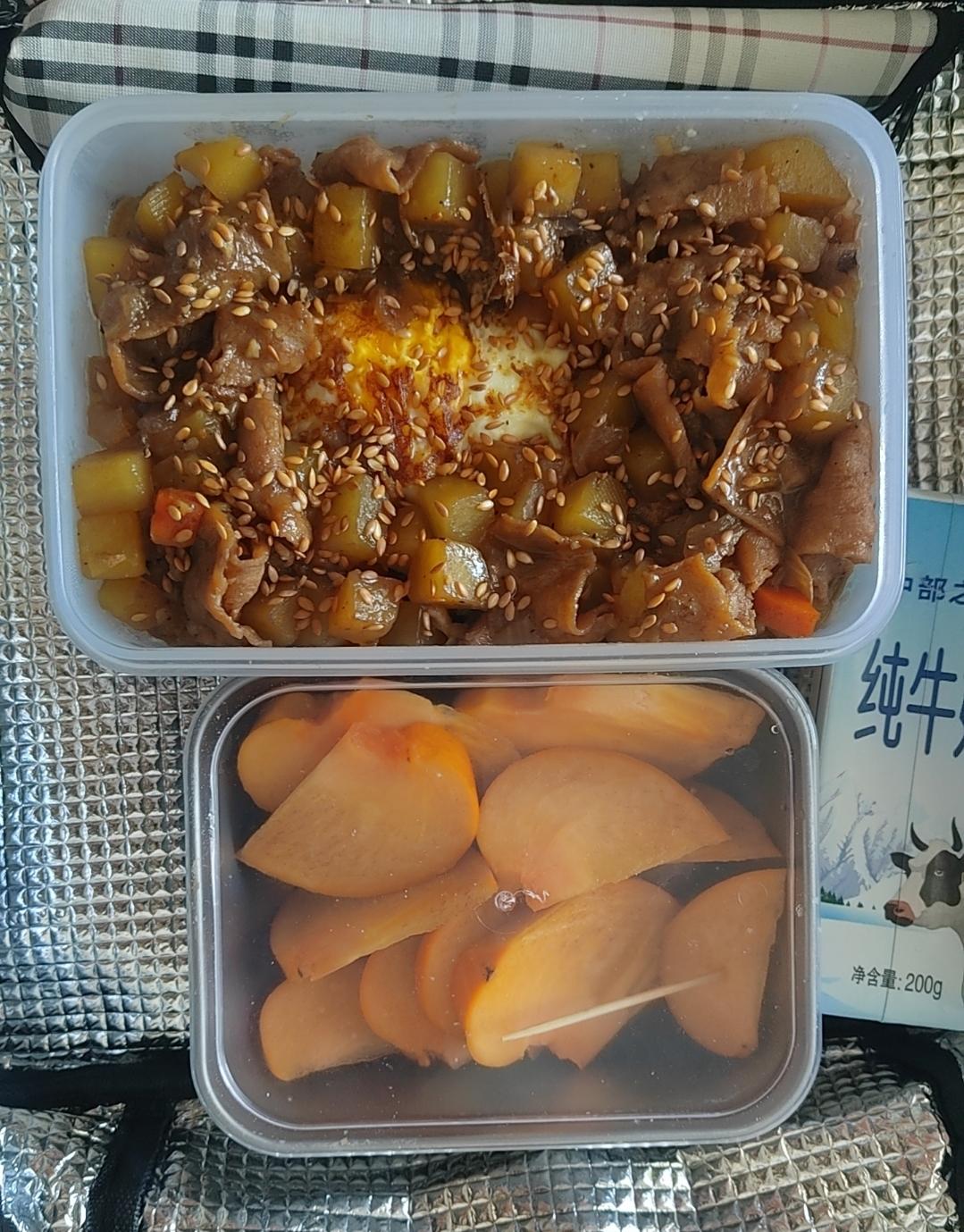 好吃到舔碗底的土豆肥牛拌饭