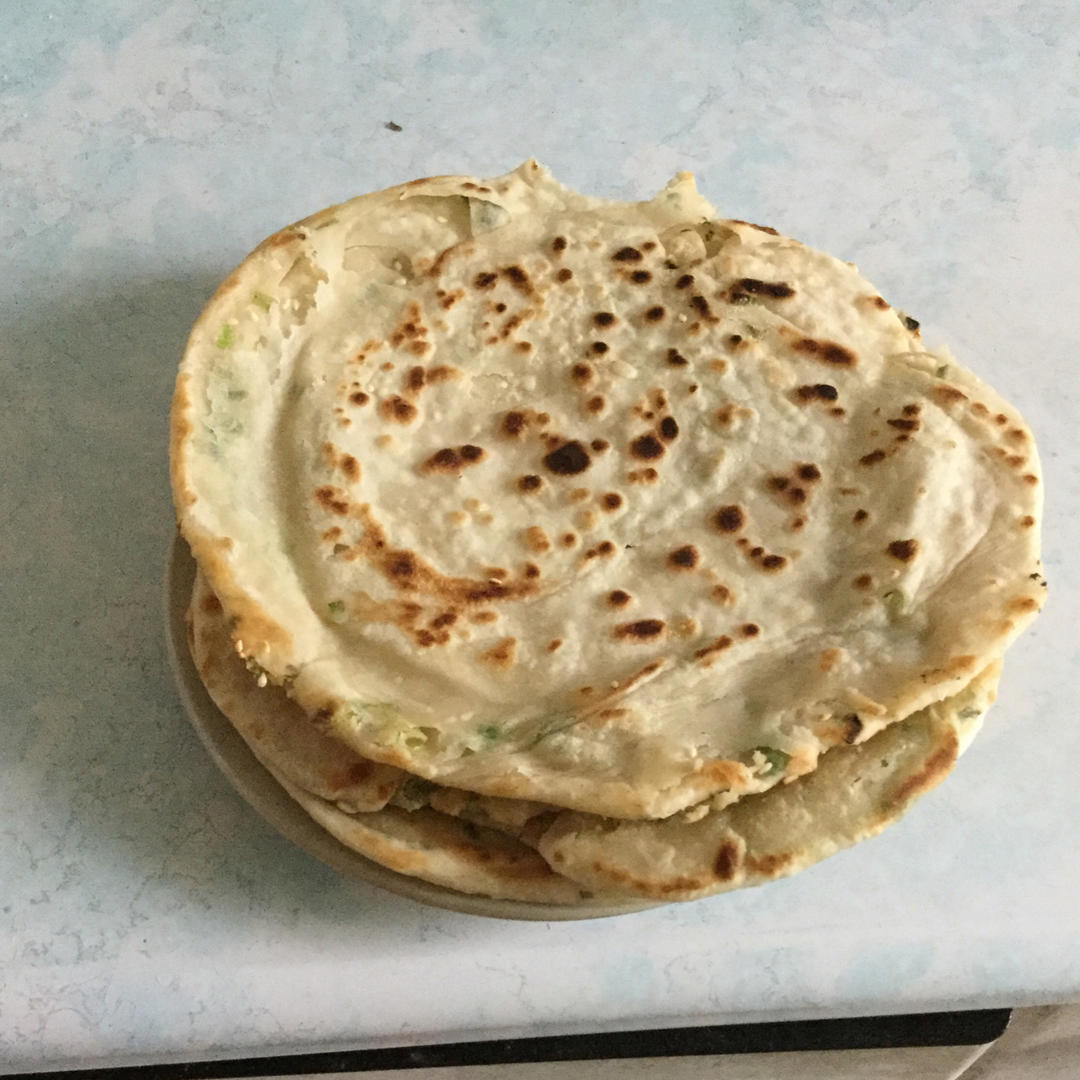 葱油饼（附详细步骤图）