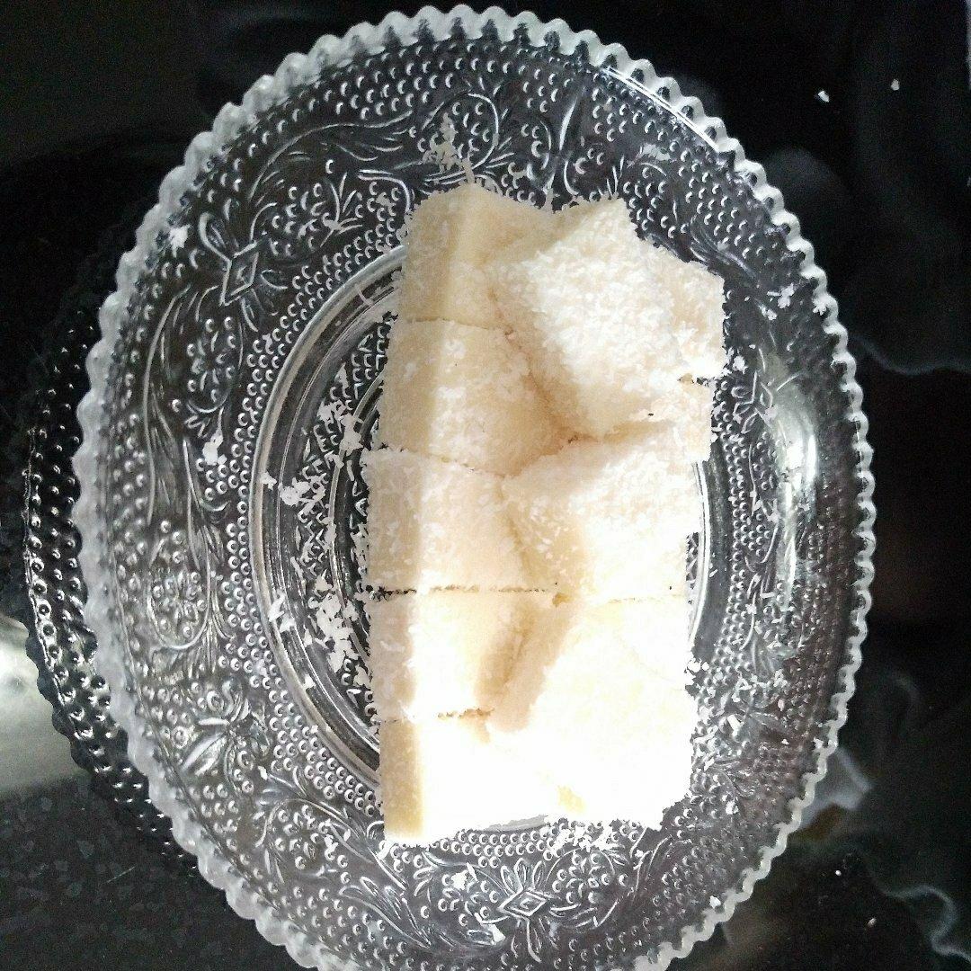 椰奶冻糕~牛奶小方~